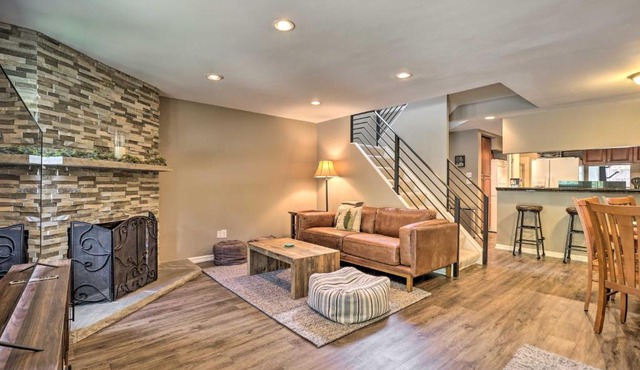 Cozy Vail Condo ~ 4 Mi to Vail Ski Resort!