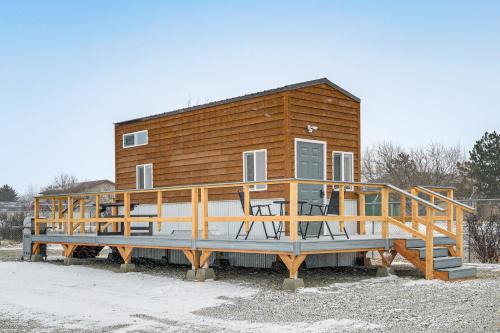 Cute Couple's Tiny Home, 8 Mi to Downtown Helena!