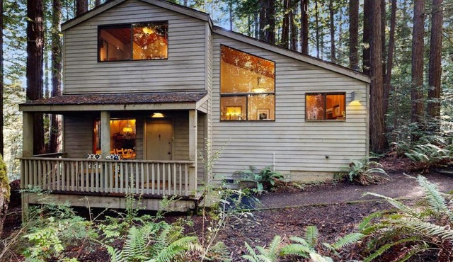 Deep Woods Hideaway