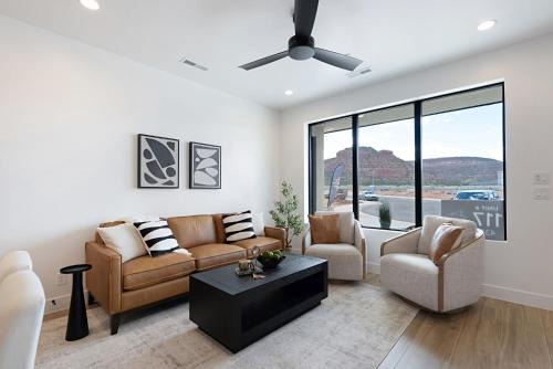 Desert Oasis Close to Zion Pool and Hot Tub