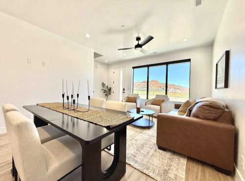 Desert townhome in Kanab Utah Near Zion