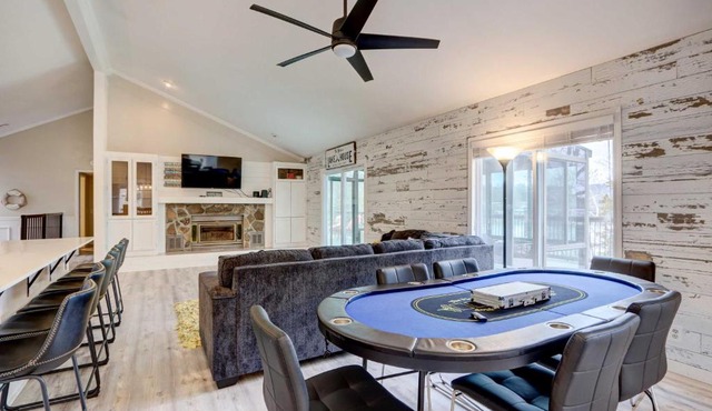 Dock, Deck & Views! Lakefront Retreat in Camdenton