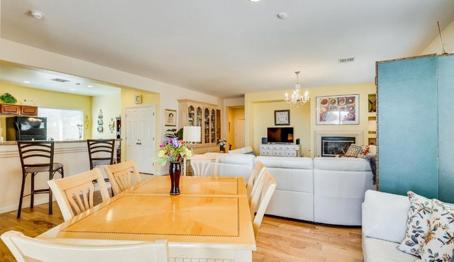 Dog-Friendly Las Vegas Rental Home w/Private Yard