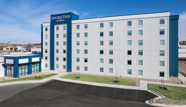 DoubleTree by Hilton Sioux City