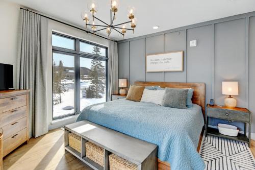 Downtown WP Condo 2205 I Private Hot Tub I Peloton Bike I AC I Great Views I Activity Program