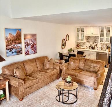 Eagles Roost Haven - Cozy Ski View Condo