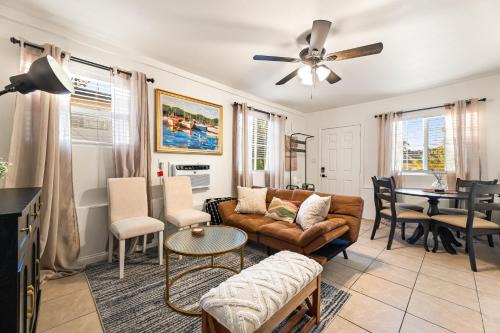 Echo Park Spacious Two-Bedroom Apartment with Private Yard and Parking