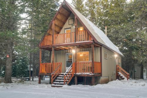 Family Cabin - 25 Miles to Yellowstone Nat’l Park