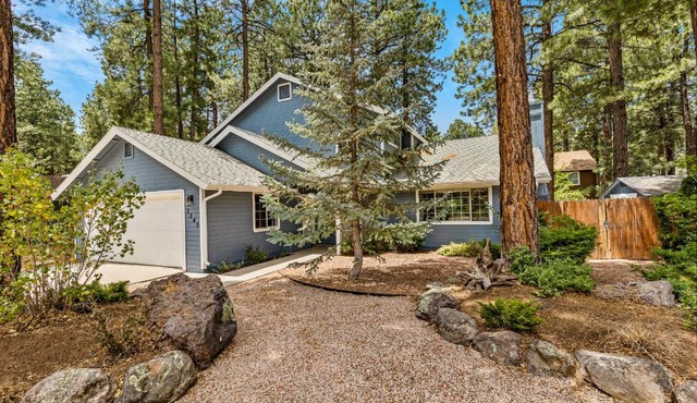 Family Friendly Escape~ Close to Downtown ~Airport ~Sedona & Grand Canyon