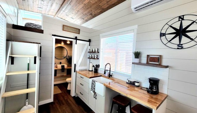 Family-Friendly Tiny Home Firepit BBQ Zion