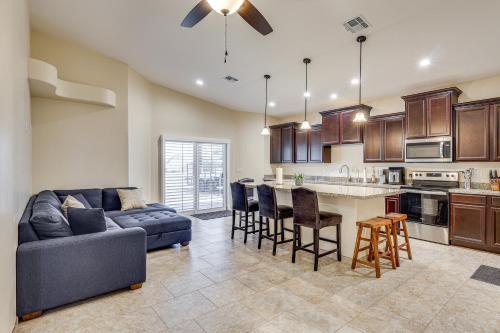 Family Haven 4 Mi to Lake Havasu & London Bridge!