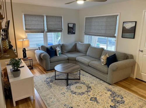 Family Home Near Downtown SLC | Workspace & Yard