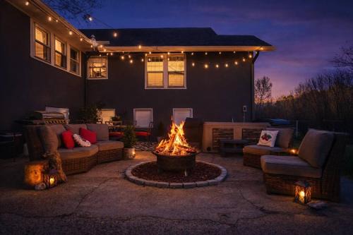 Farm Animals I Retro Museum I Fire Pit I Cozy Stay