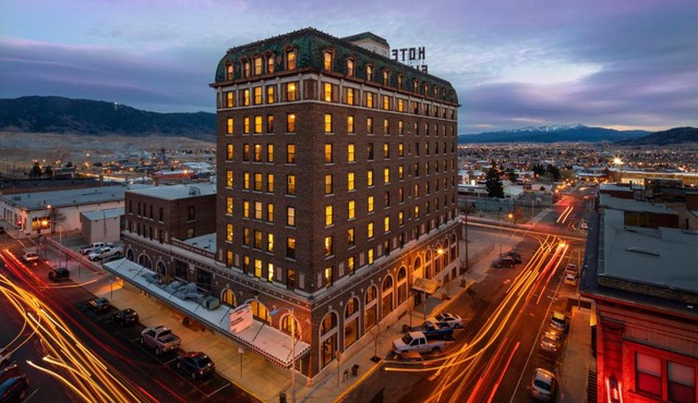 Finlen Hotel and Motor Inn