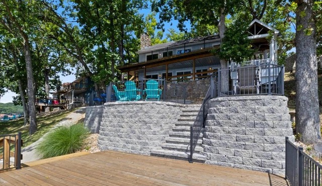 Firepit, Spacious Decks, Breathtaking Views