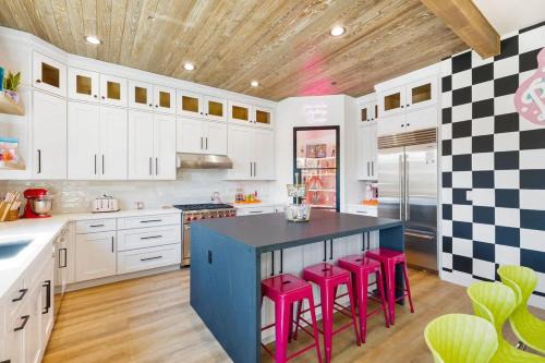 Flagstaff Barbie Dream House
