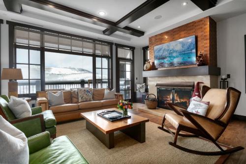 Flagstaff Lodge at Deer Valley Resort - Two Bedroom Residence #305