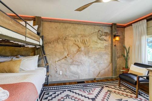 Fossil Run! Curated Home w Wellness & Game Room