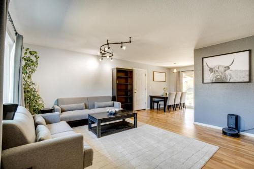 Furnished Patio! Suburban Gem 11 Mi to Dtwn Denver