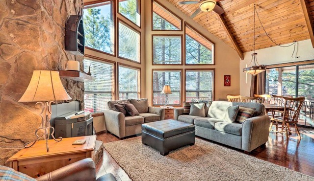 Game Room & Fenced Yard! Munds Park Family Retreat