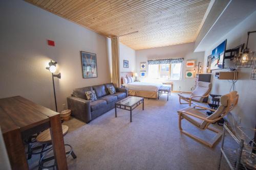 Gateway Lodge 5054 by SummitCove Lodging in Colorado