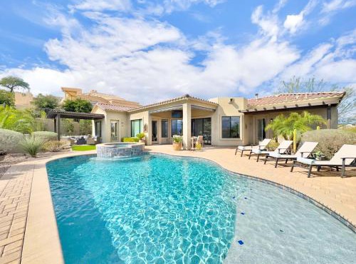 Golden Eagle Fountain Hills