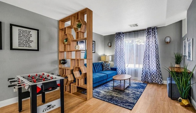 Gorgeous and Spacious home!