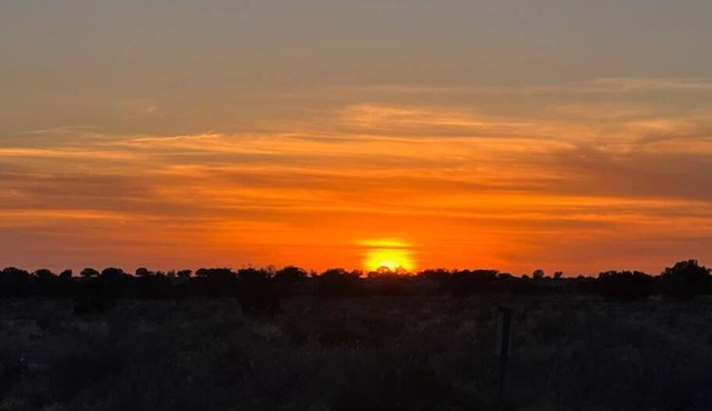 Grand Canyon Cabin, Breathtaking sunsets/sunrises!