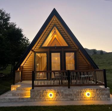 Grlo Sokolovo Cottage - Mountain Retreat near Podgorica