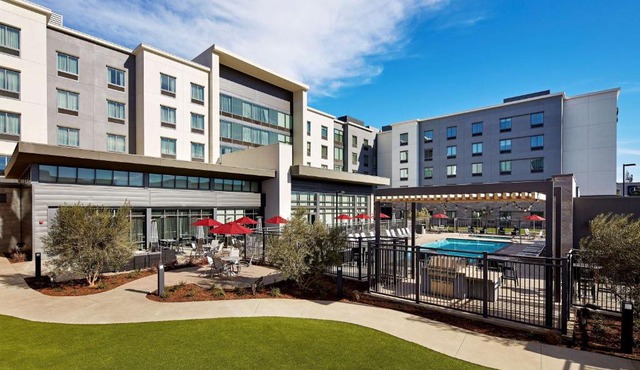 Hampton Inn Long Beach Airport, Ca