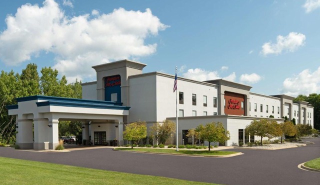 Hampton Inn & Suites Grand Rapids-Airport 28th St