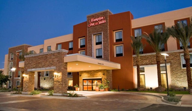 Hampton Inn & Suites Phoenix Chandler Fashion Center
