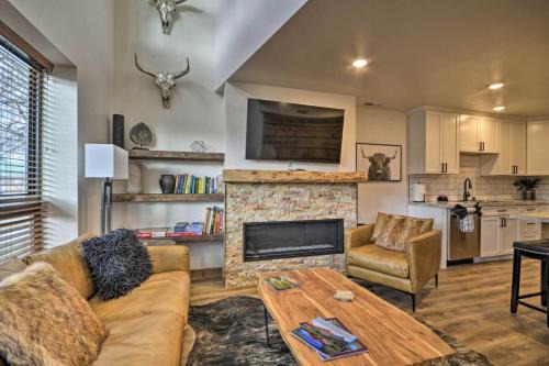 Hauser House Unit 1