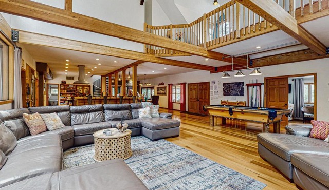 Hidden Lodge