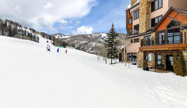 Highlands Slopeside #207 condo