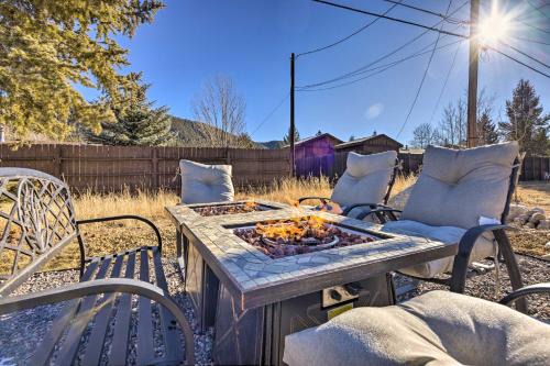 Hike, Bike & Fish: Gem w/Hot Tub in Woodland Park