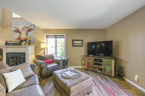 Hike, Ski & Dine: Pagosa Springs Getaway!