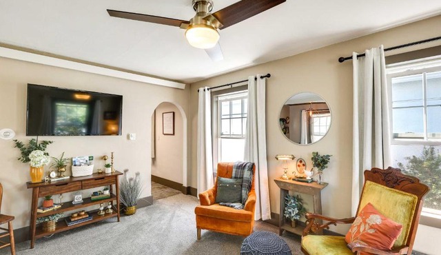 Historic Vacation Rental in Downtown Rapid City!