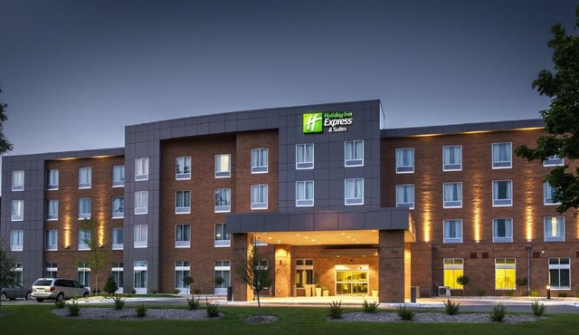 Holiday Inn Express and Suites Madison Central by IHG