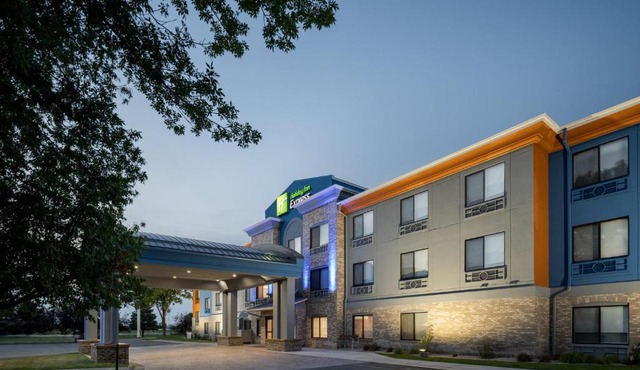 Holiday Inn Express Billings East by IHG