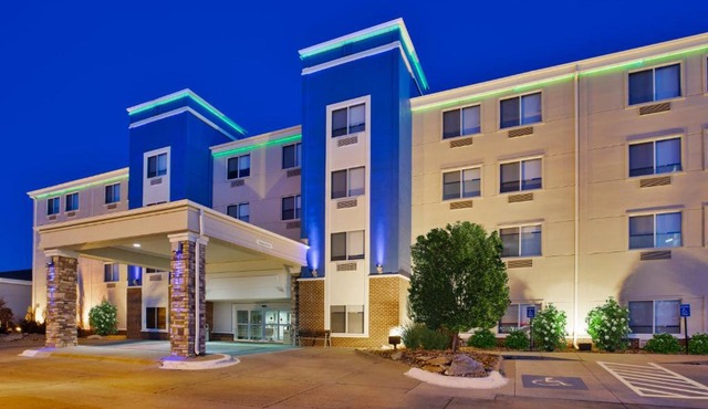 Holiday Inn Express Fremont by IHG