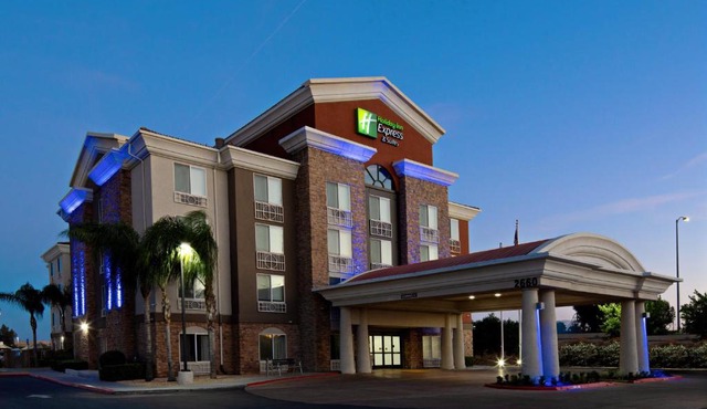 Holiday Inn Express Fresno South by IHG
