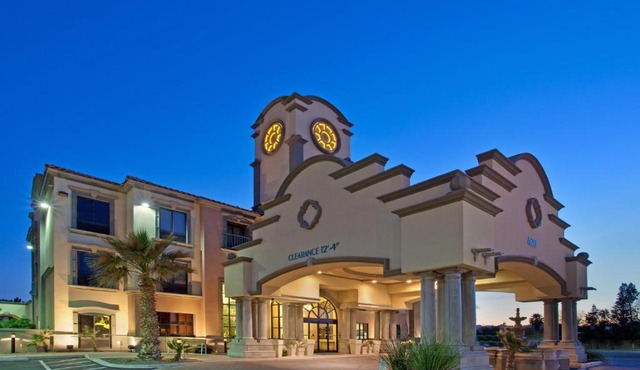 Holiday Inn Express Hotel & Suites Tucson Mall by IHG