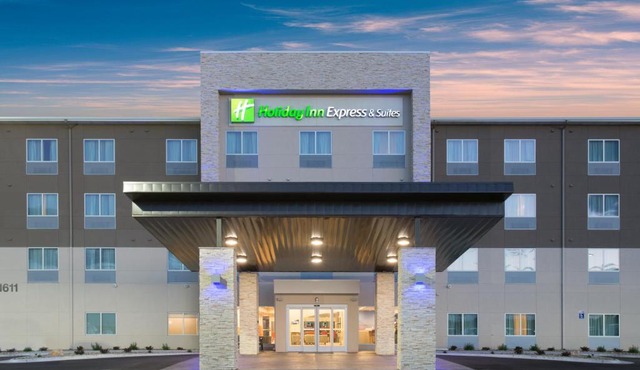 Holiday Inn Express & Suites - Rapid City - Rushmore South by IHG