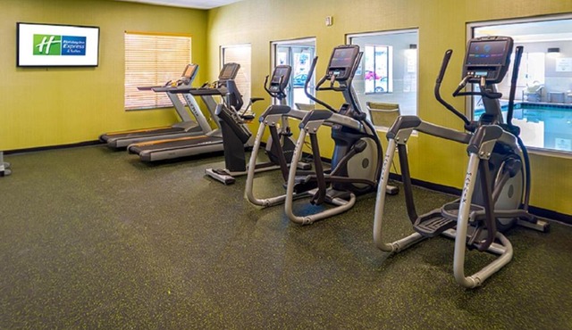 Holiday Inn Express & Suites Salt Lake City South-Murray by IHG