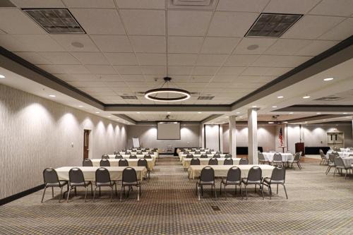 Holiday Inn Quincy by IHG
