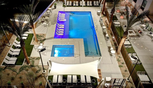 Home2 Suites by Hilton Las Vegas Convention Center - No Resort Fee