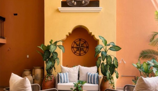 HOTEL COLLI