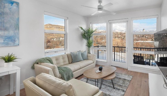 INCREDIBLE Views Capital MTN City Penthouse cnr suite! Best Amenities! ON OUR SHEET