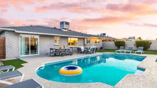 Indianola Oasis by AvantStay